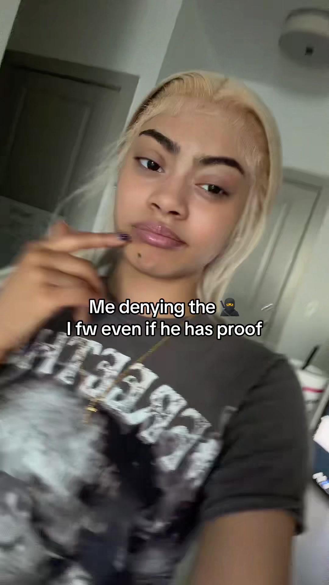 @Jewelmckenziie