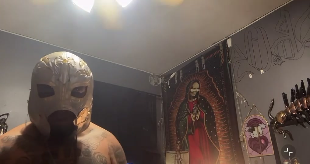 @Sadboy1056