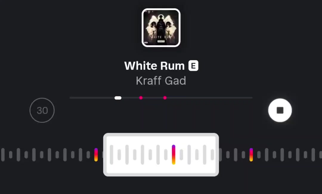 @🦦
