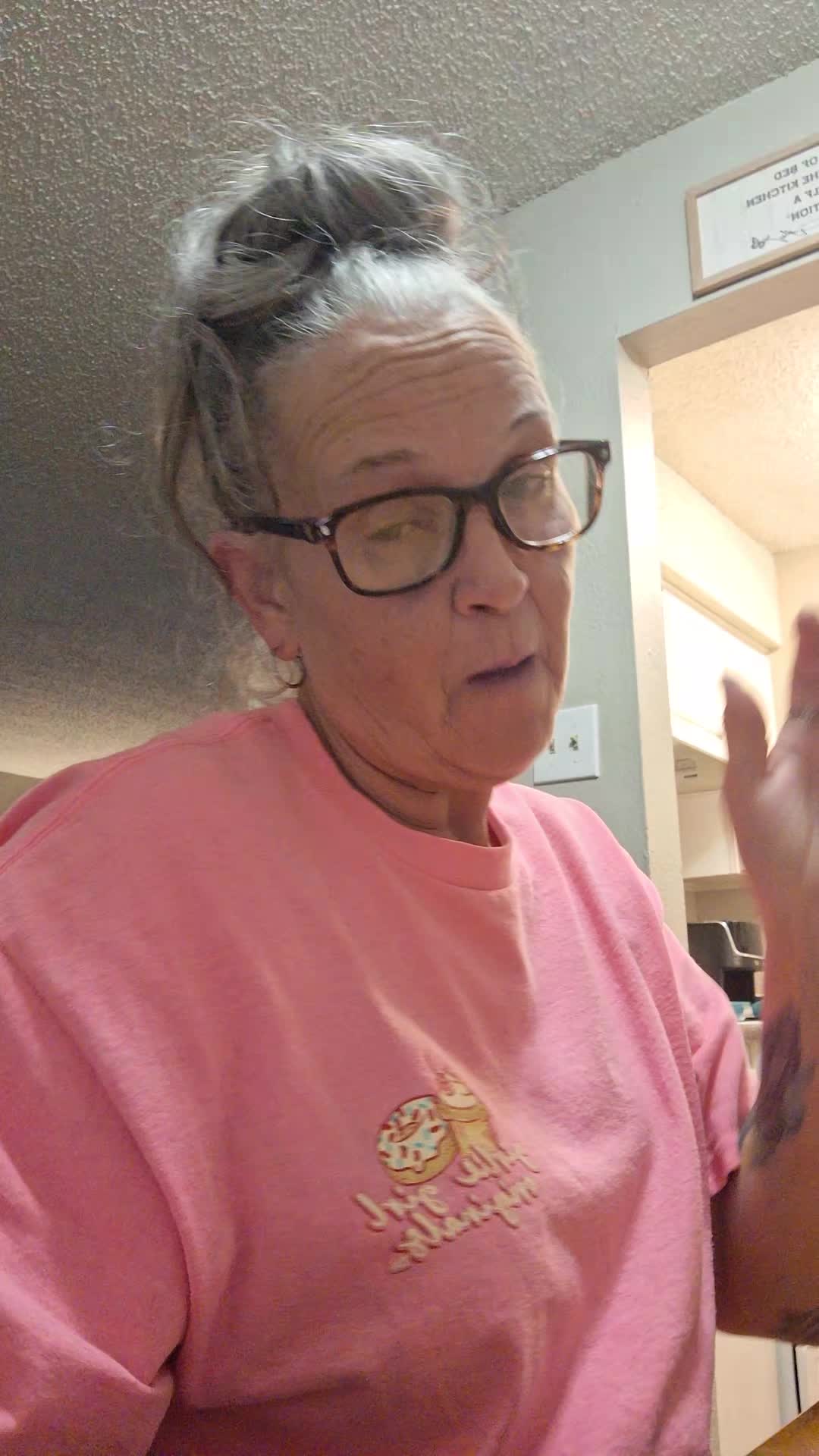@granny at kitchen table 🎼🎵❌️