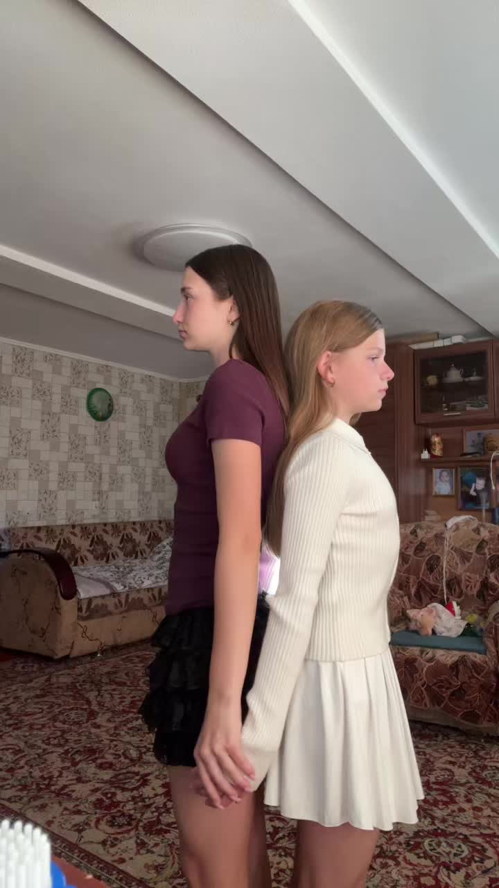 @Нюдя🪽