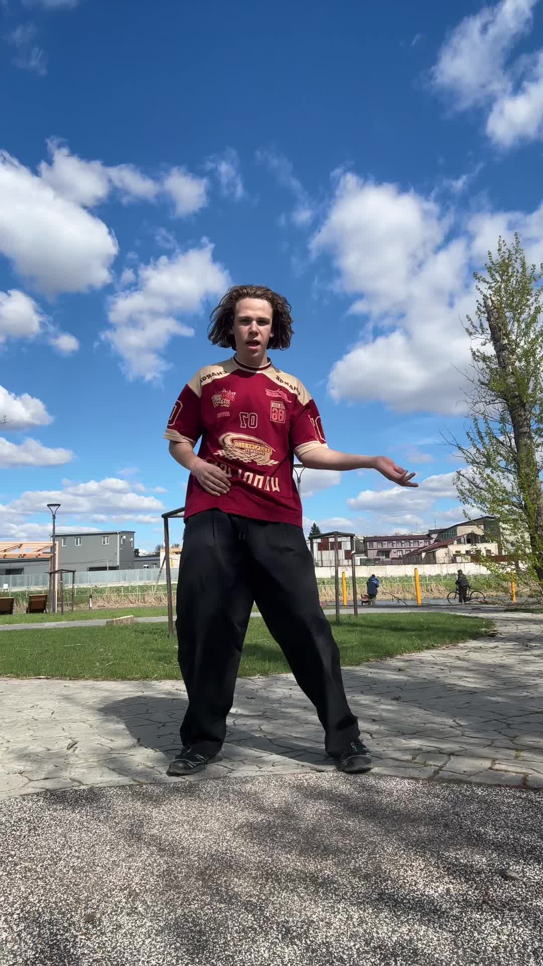 @Skydey