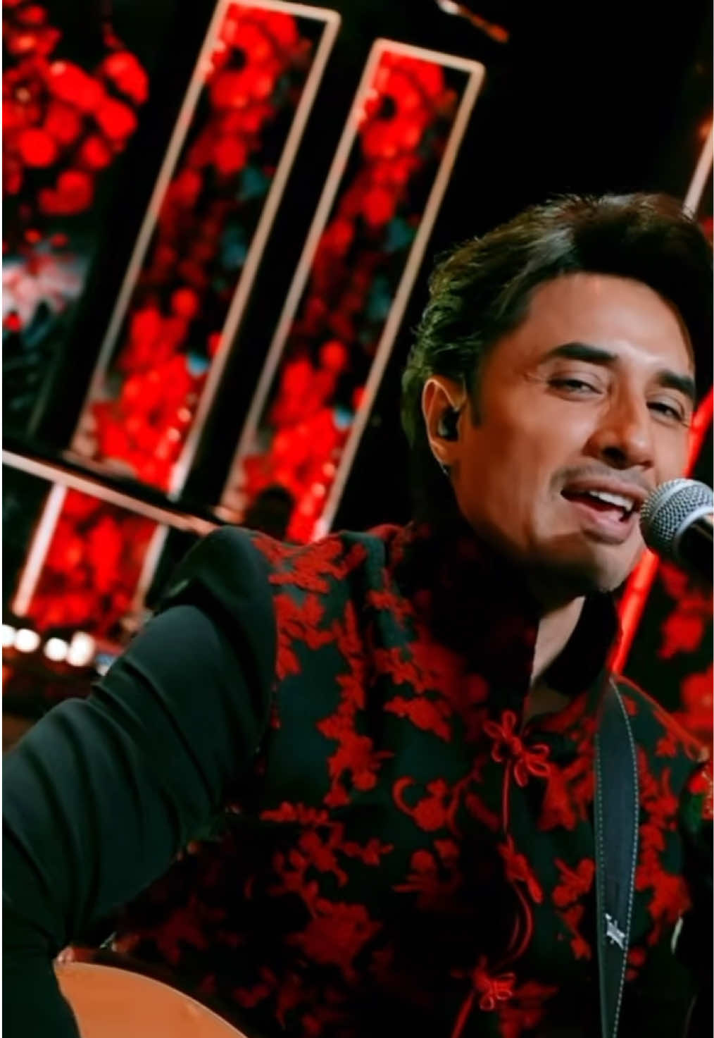 @Ali Zafar
