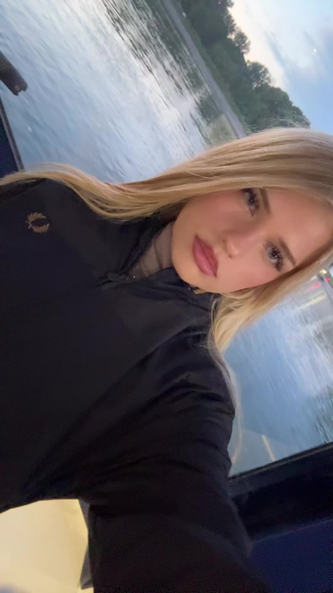 @julia