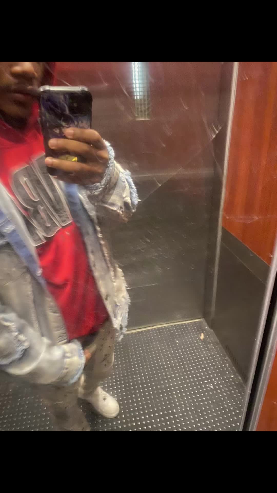 @editsby_sage