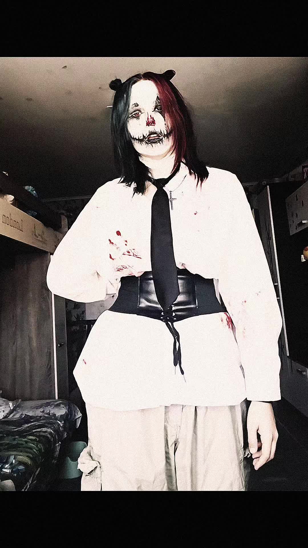 @•𝓼M𝓸𝓴E•