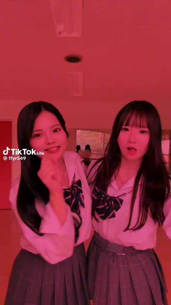 @上履き倶楽部