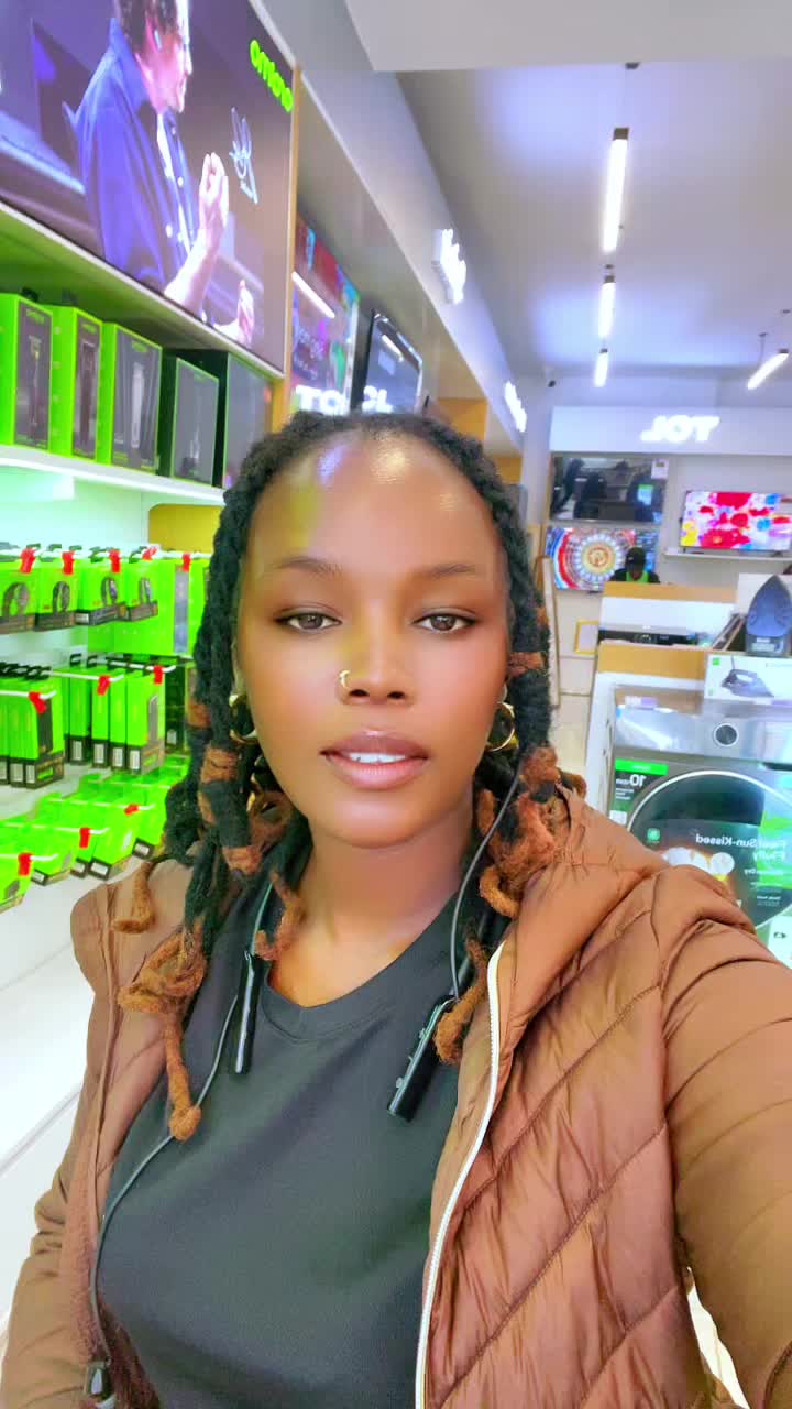 @Carol Wawira