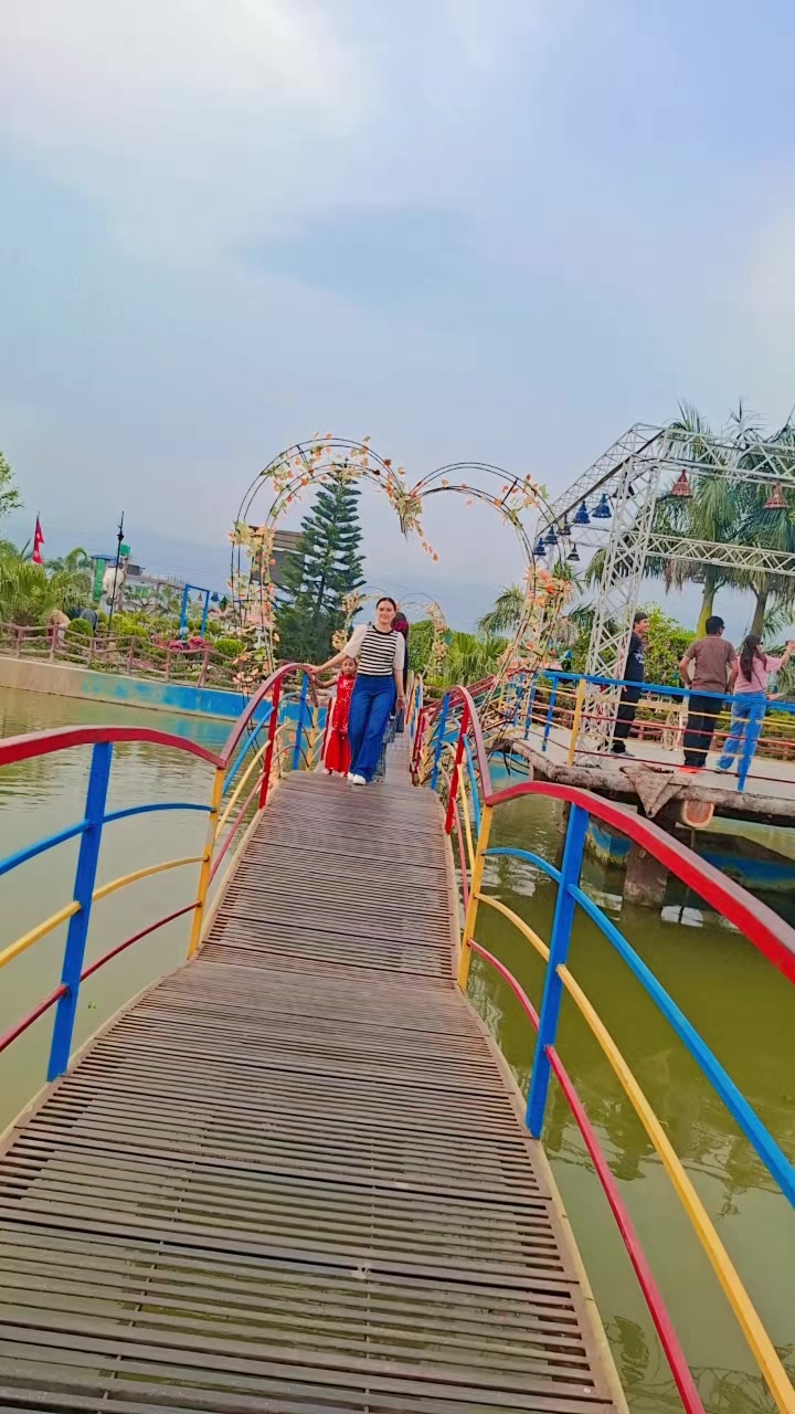 @Kavya🧿