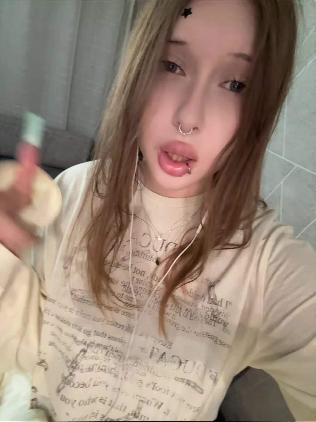 @лиза пластырь