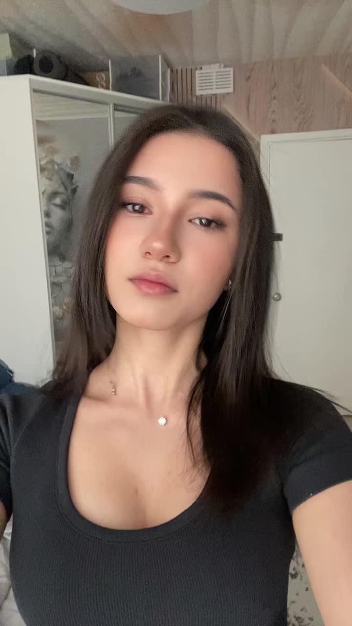 @aniska🪽