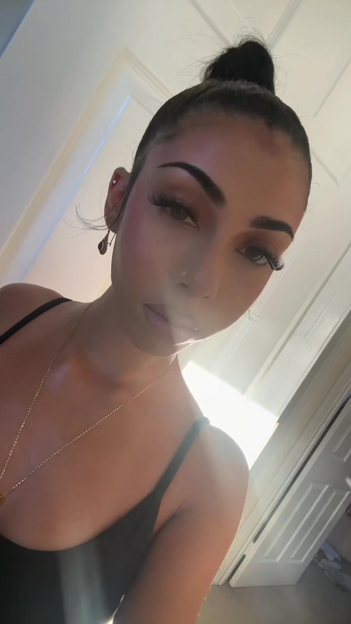 @ياسمين