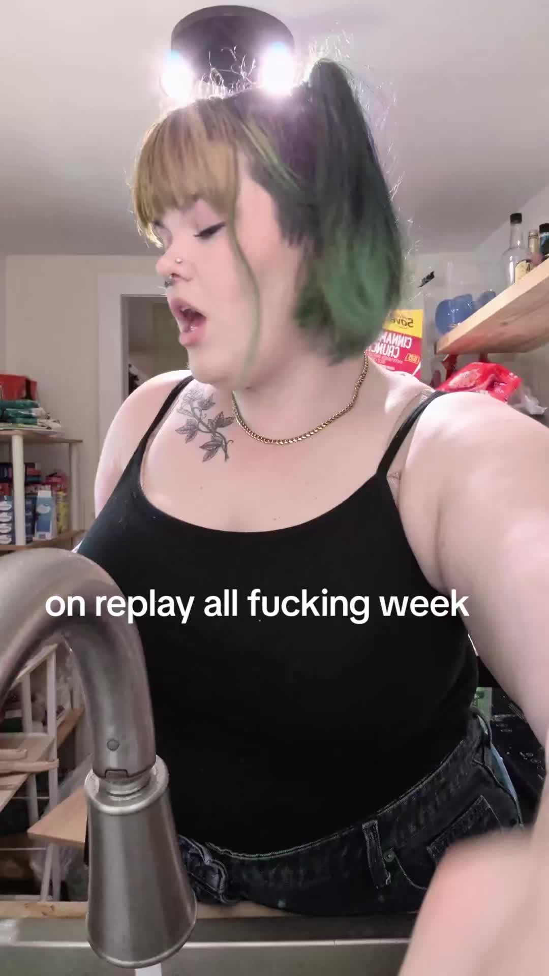 @itsRoseyBitch00 ☑️