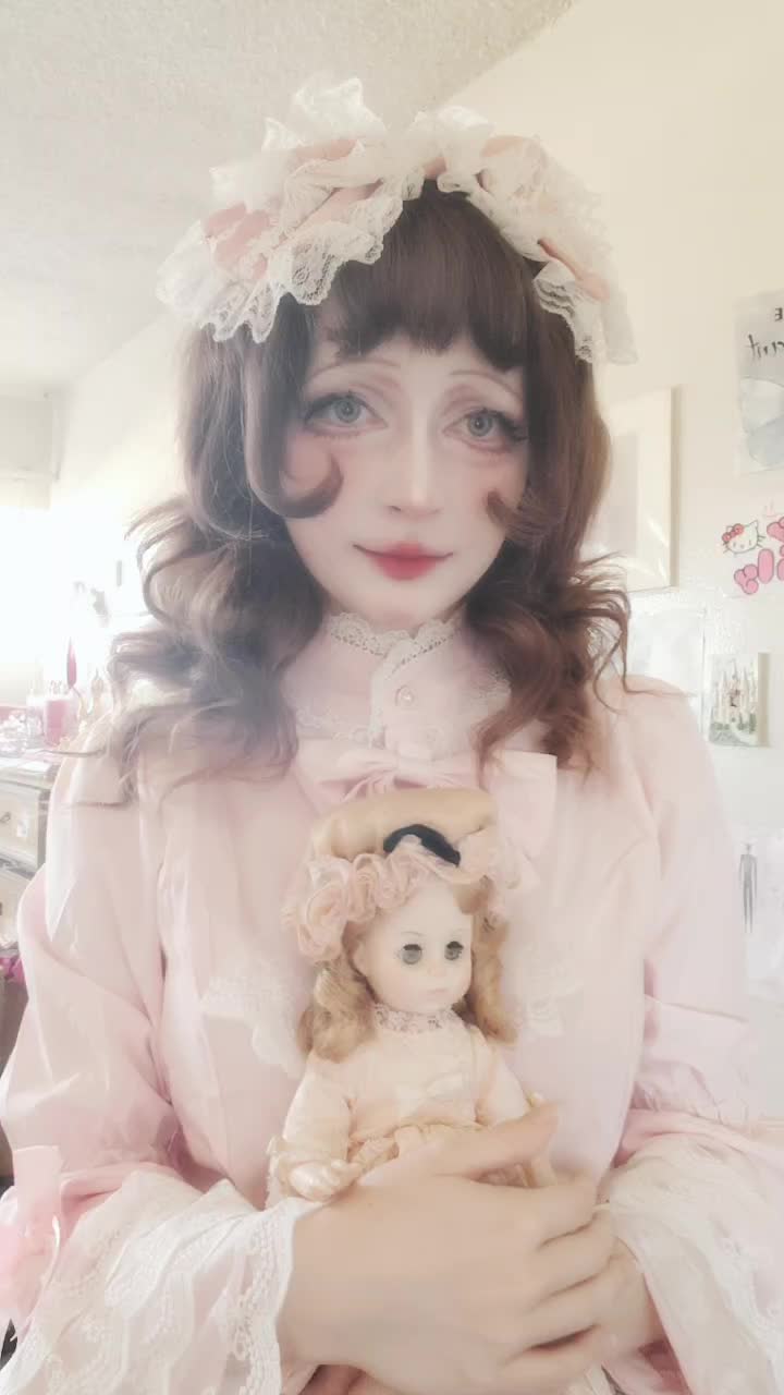 @Lady Lily😼レディ・リリー😼🩷