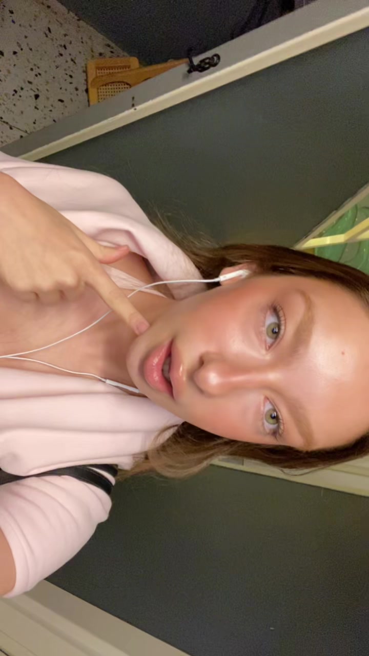@itszey