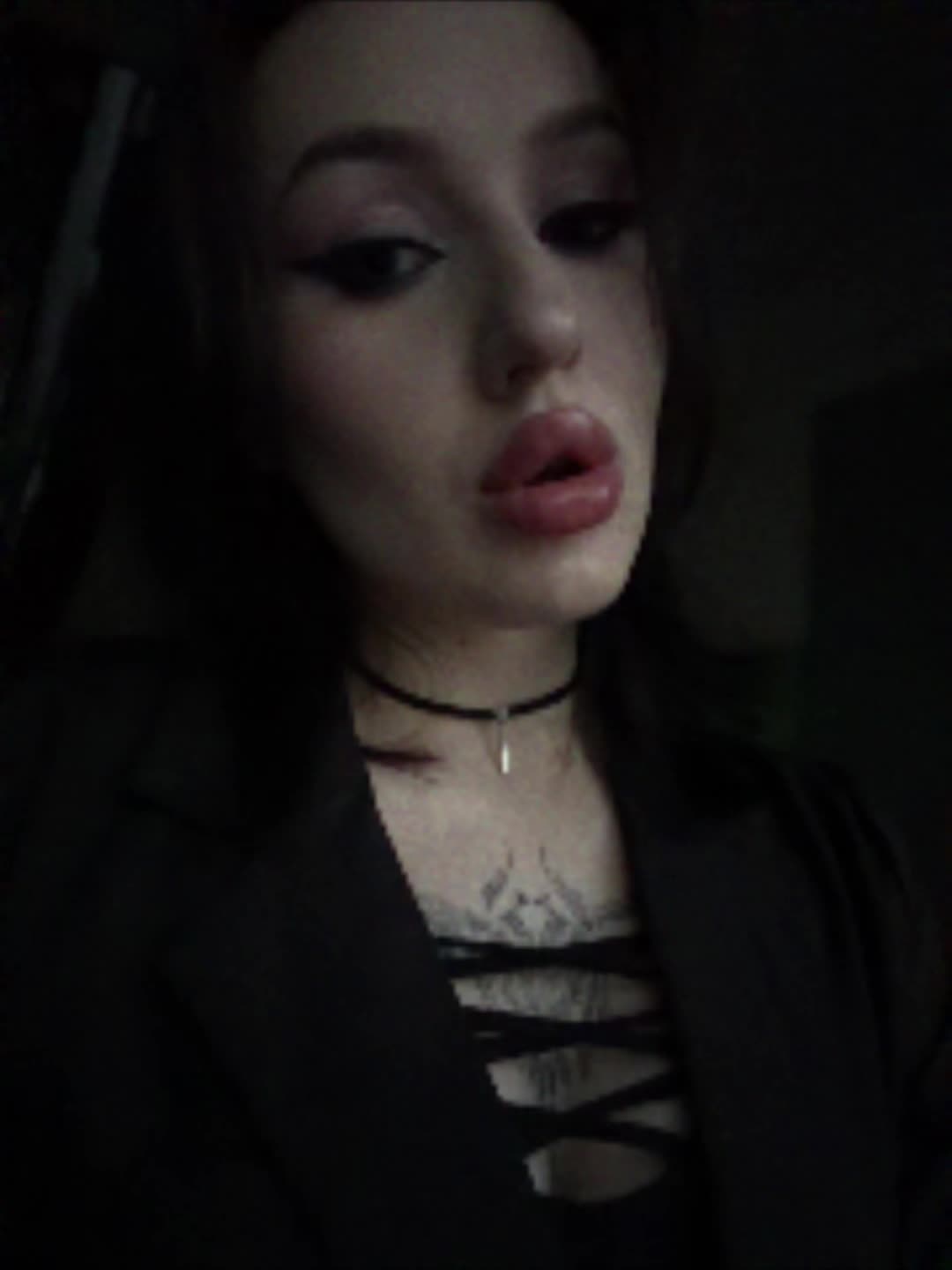 @yourunlovedgirl ❤️🔥