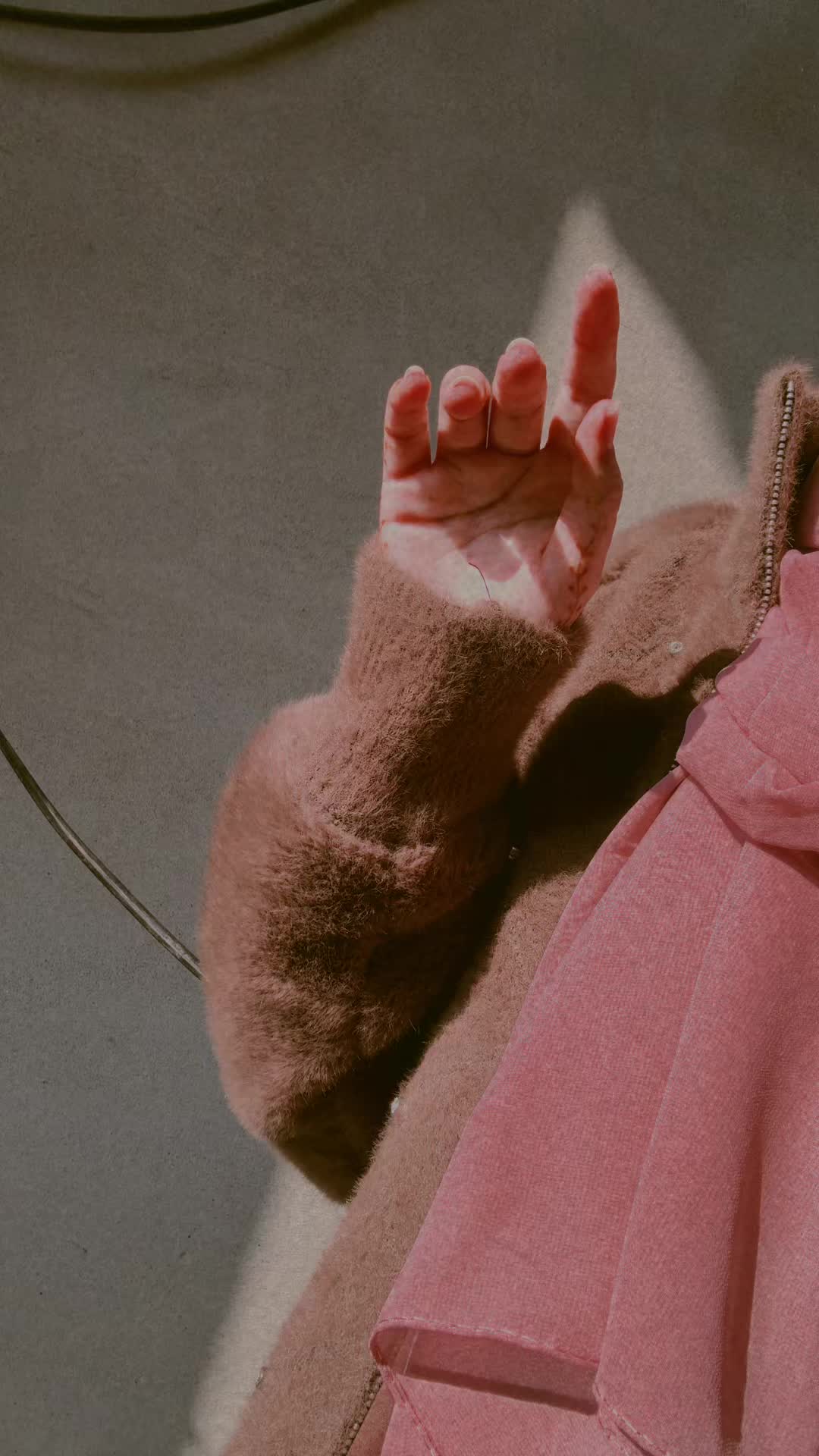 @🦋.𝑍𝑎𝑟𝑎.乛🖤