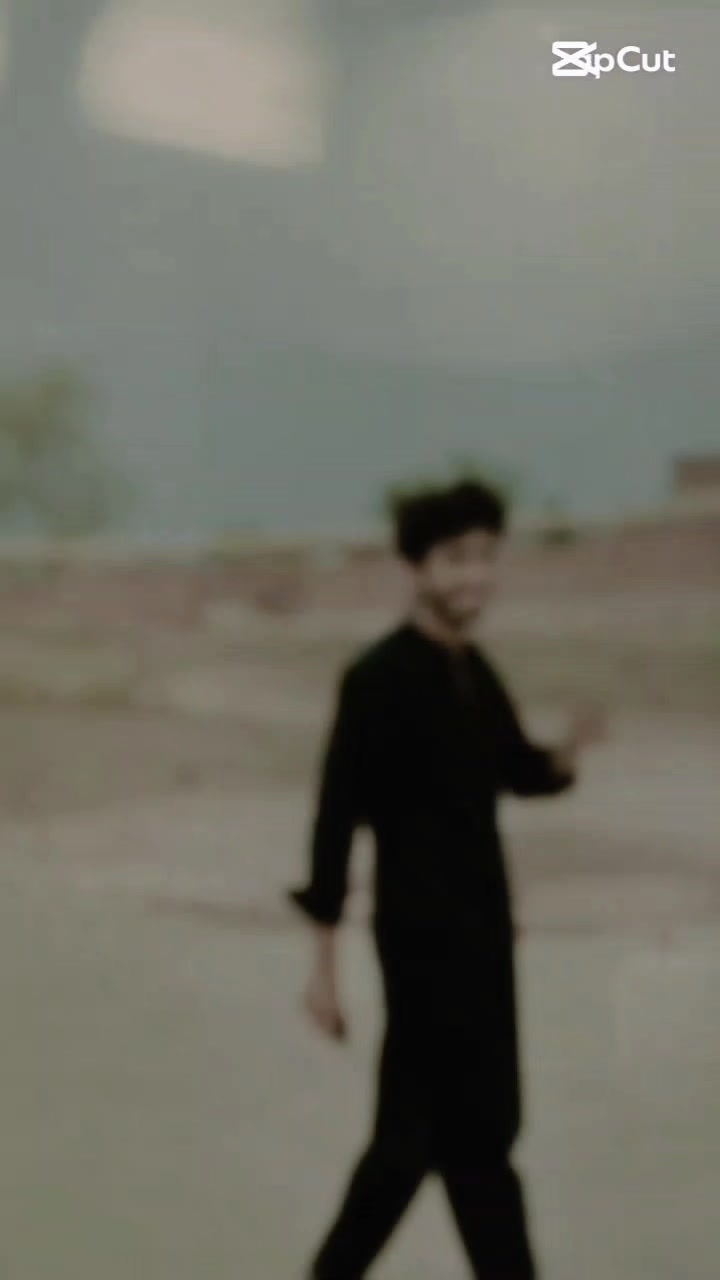@✨👻ZEESHAN🖇️👑✨