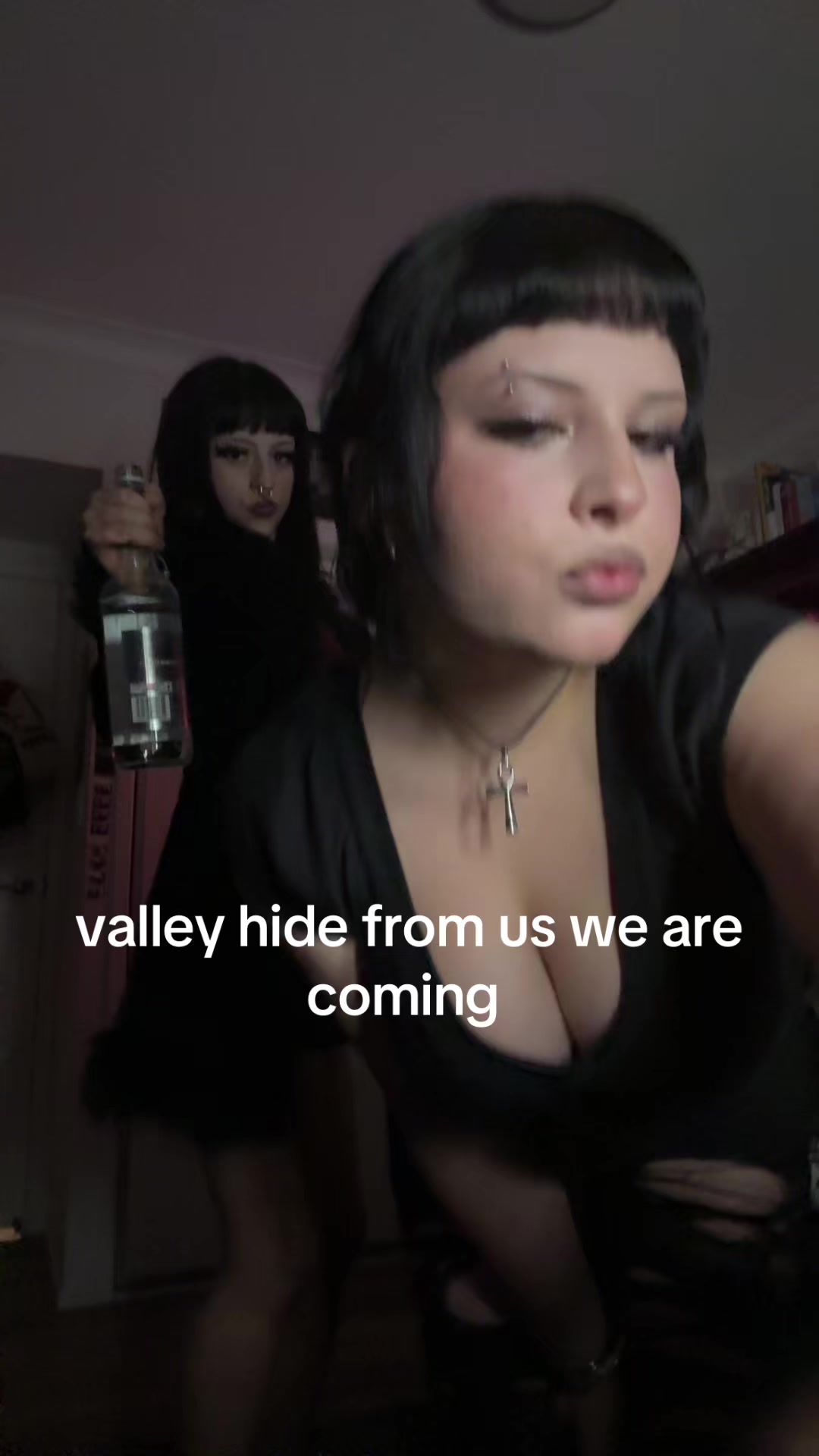 @⛧°。⋆༺♱༻⋆。°⛧