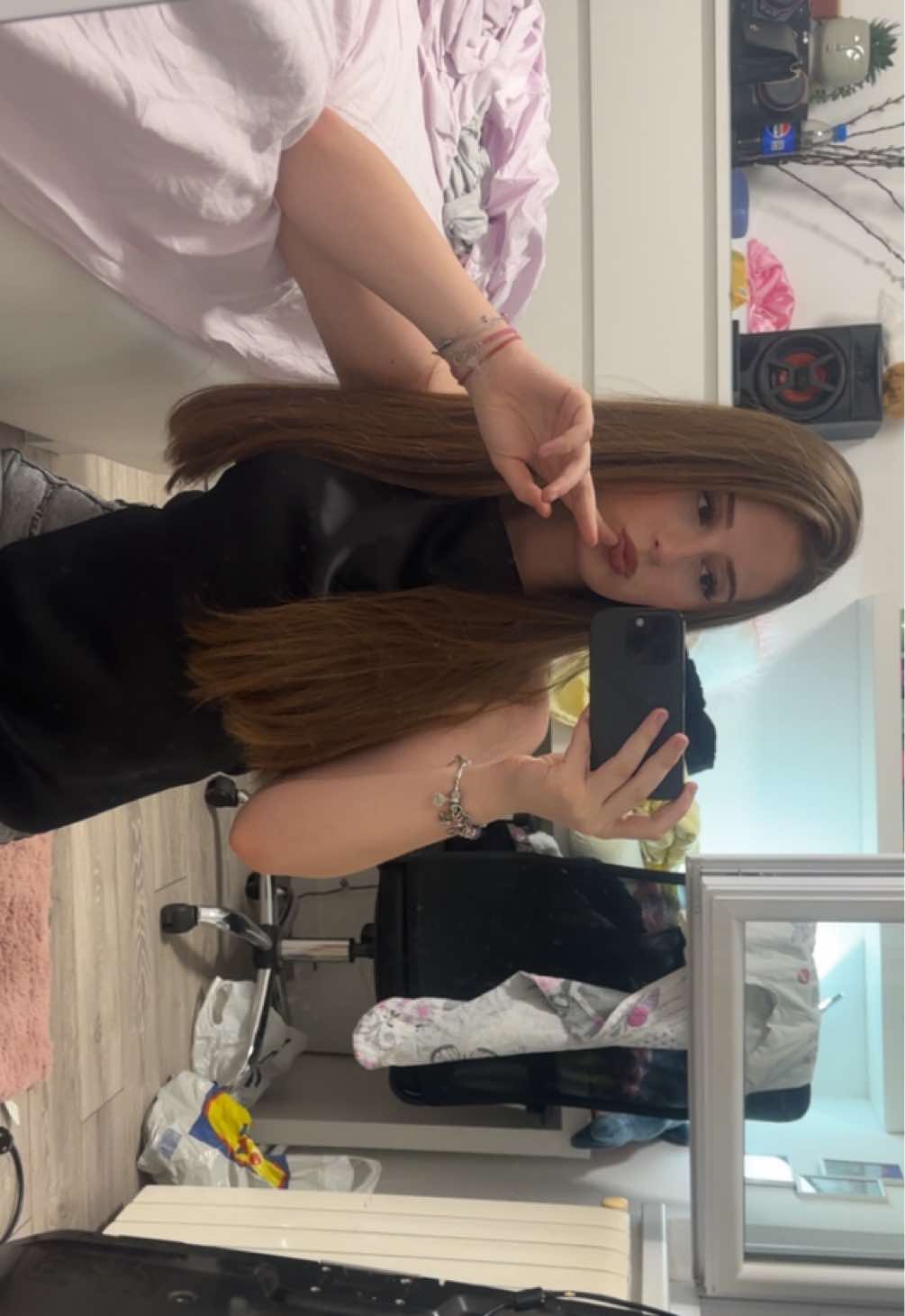 @linda