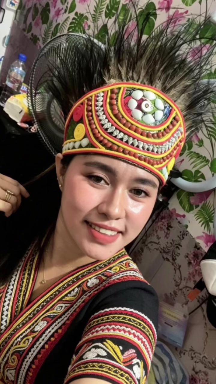 @Perempuan Tobelo