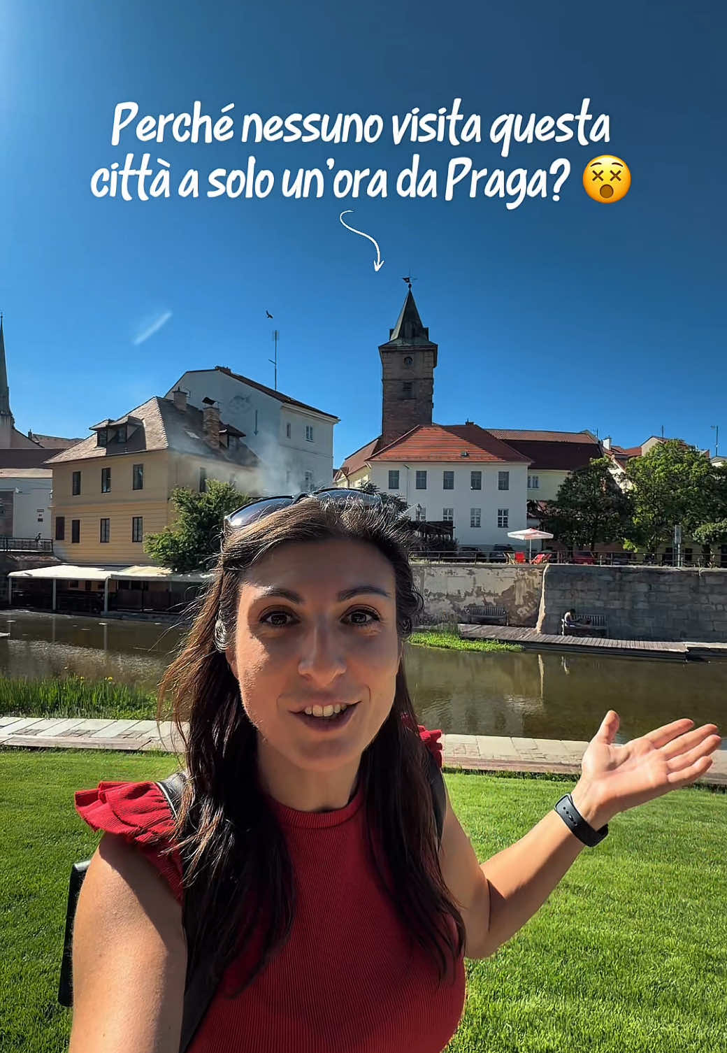 @Selena - Travel Blogger
