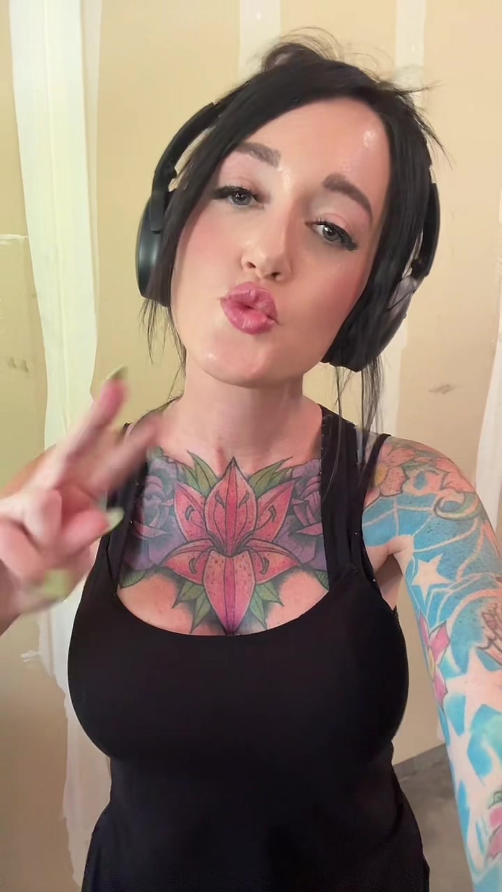 @Jenni