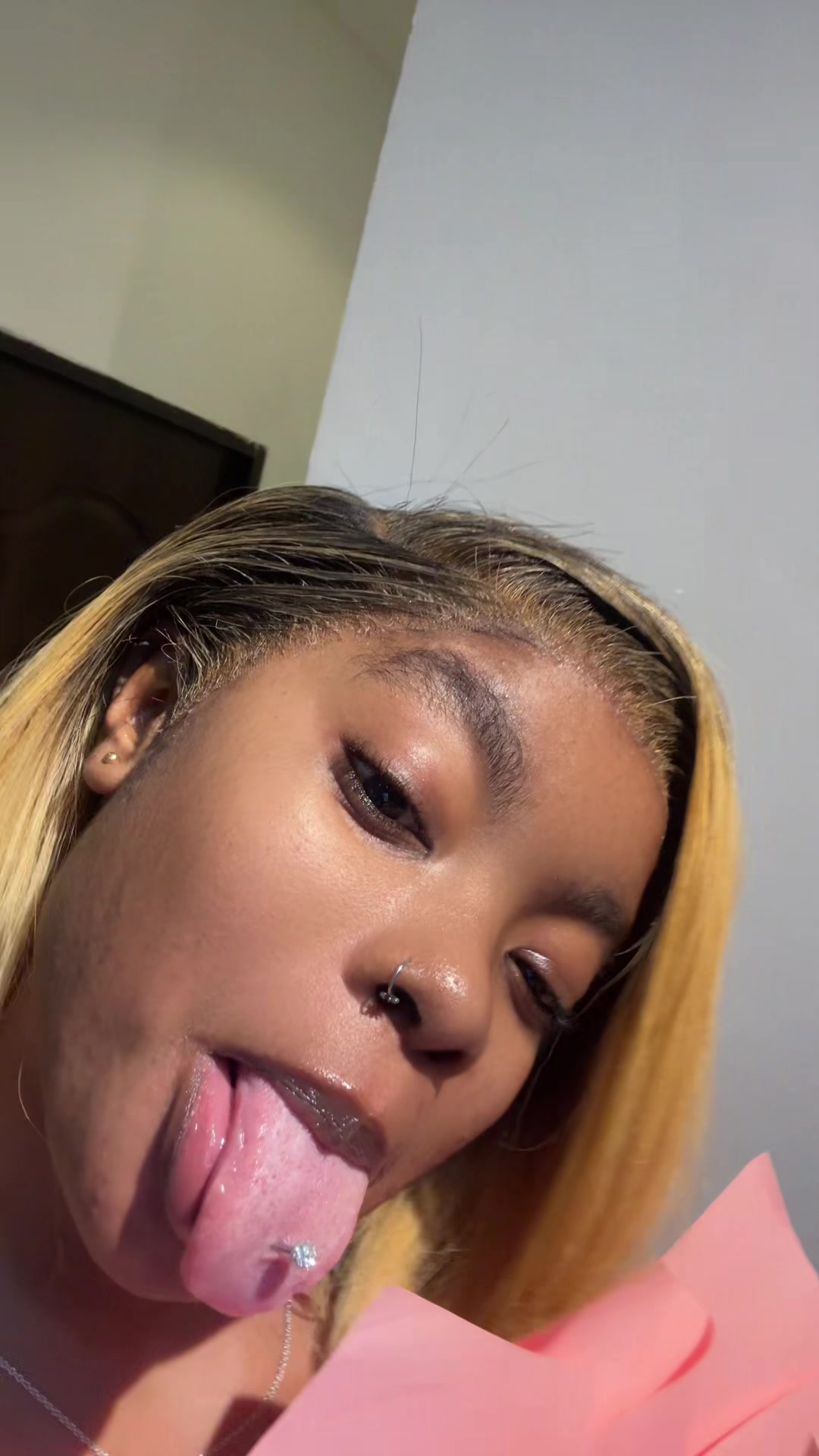 @Rosey_ok