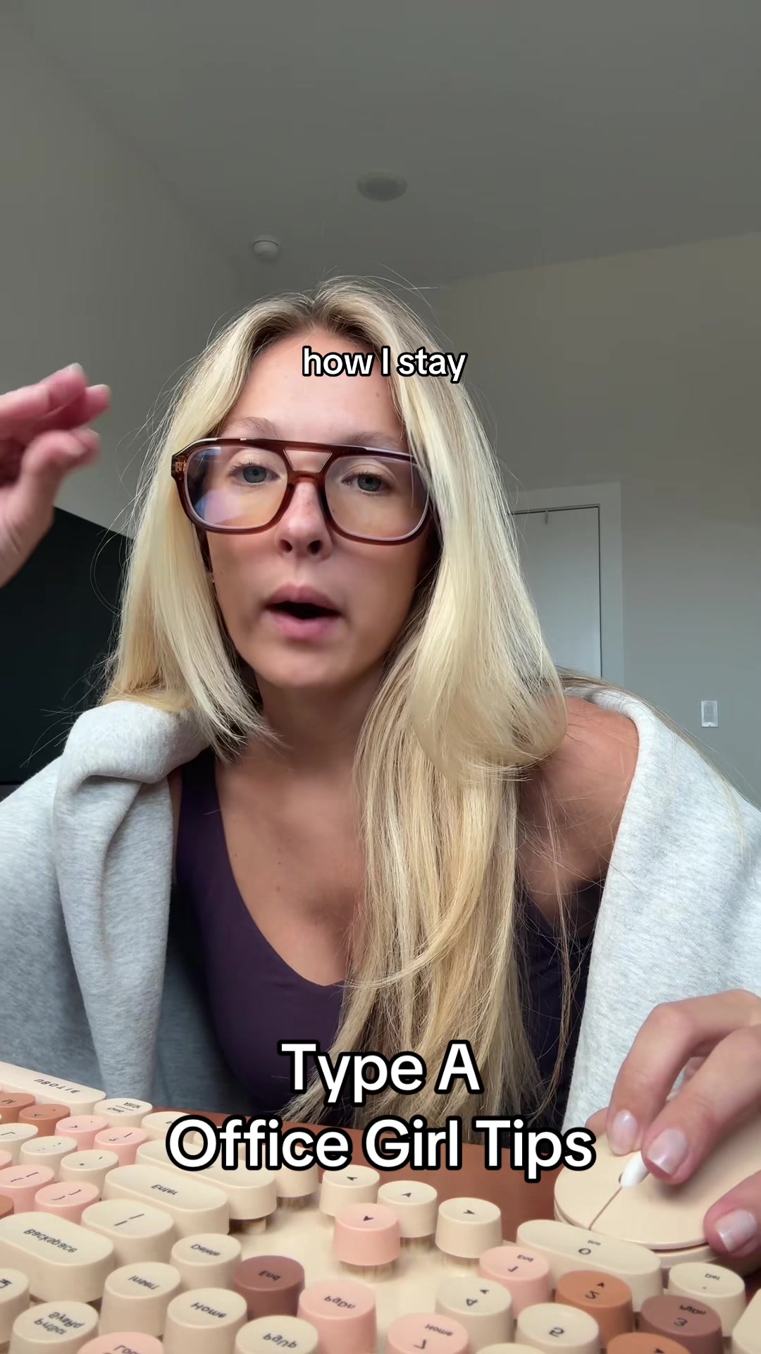 @caitlinminutes