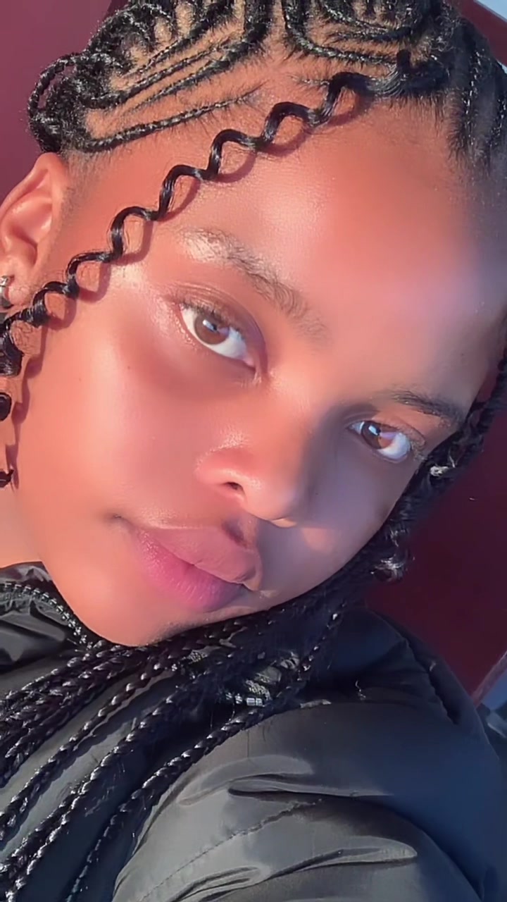 @S'thandile 🦋