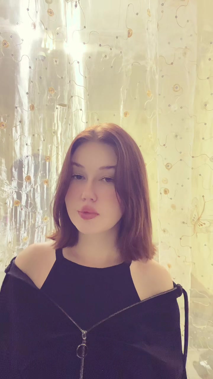 @Валлии🤎