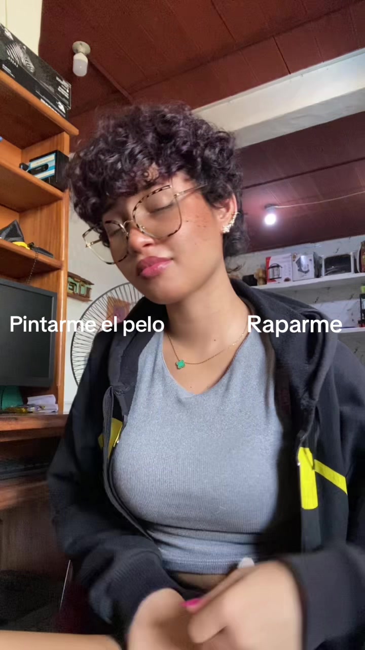 @𝓟𝓻𝓲𝓼𝓬𝓲𝓵𝓪 🤎