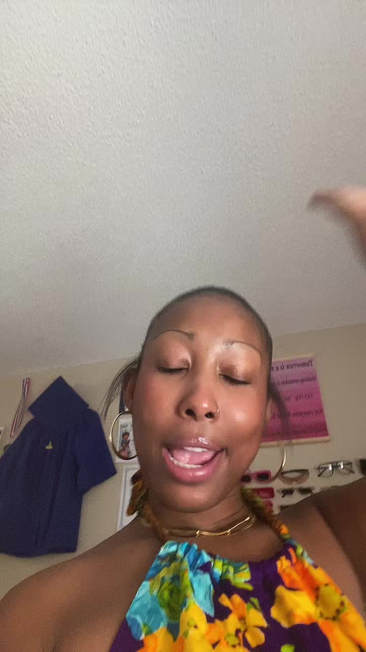 @MommaCoCo