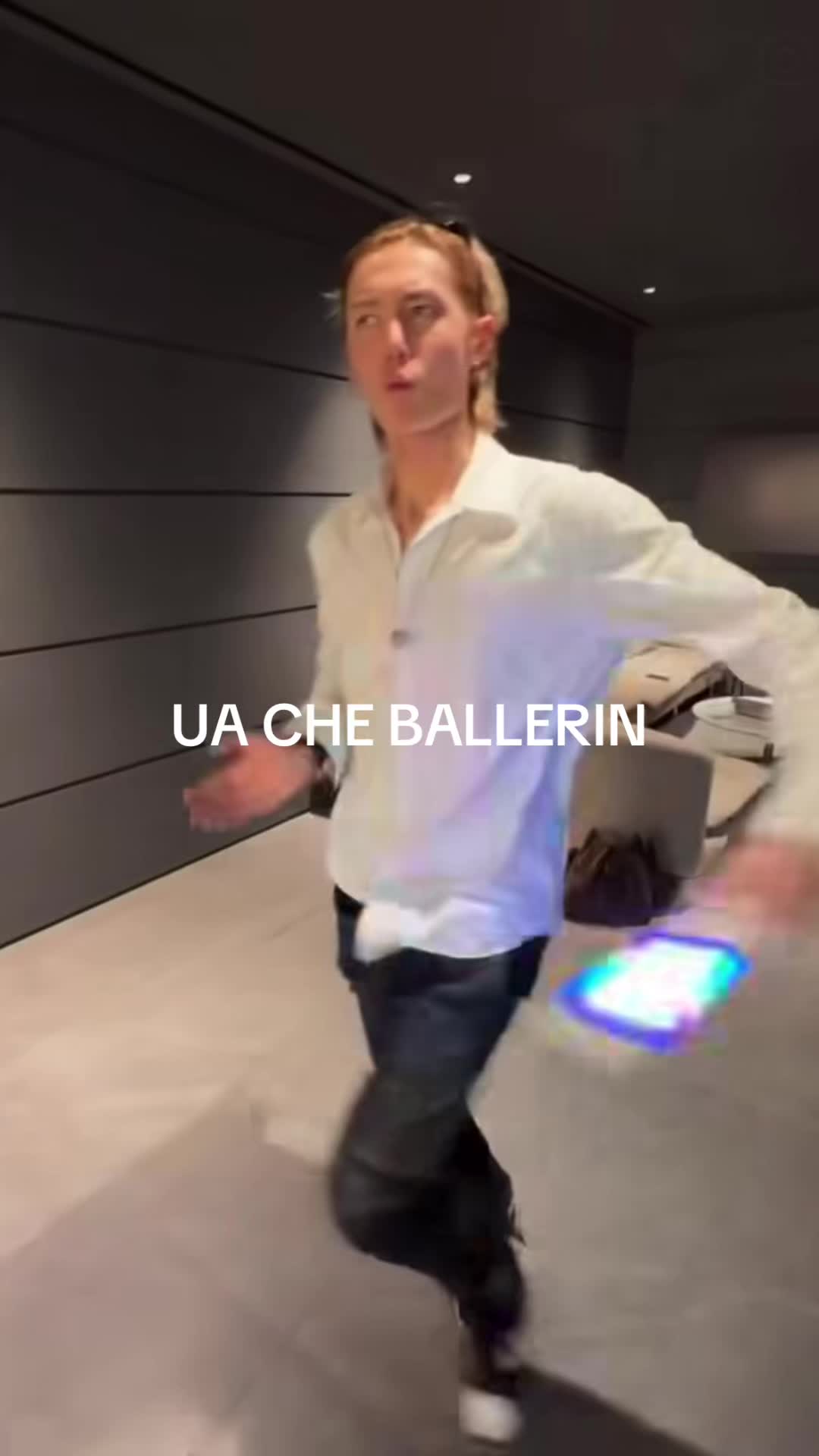 @anna