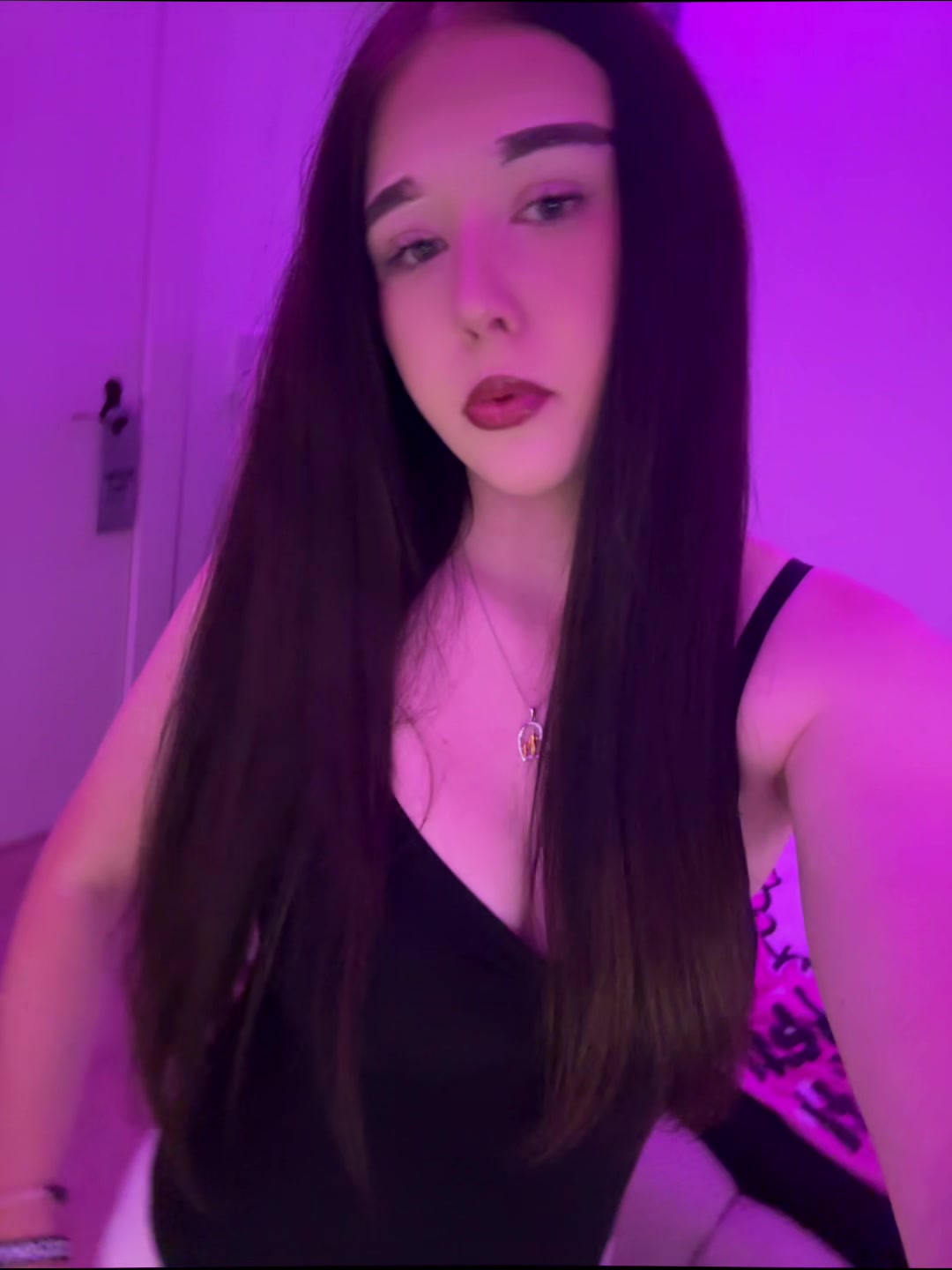 @ꨄ