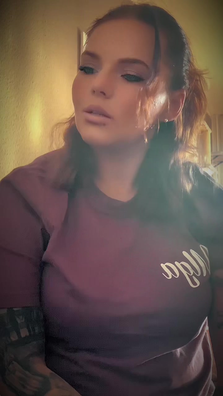 @_1996_Girl 🖤