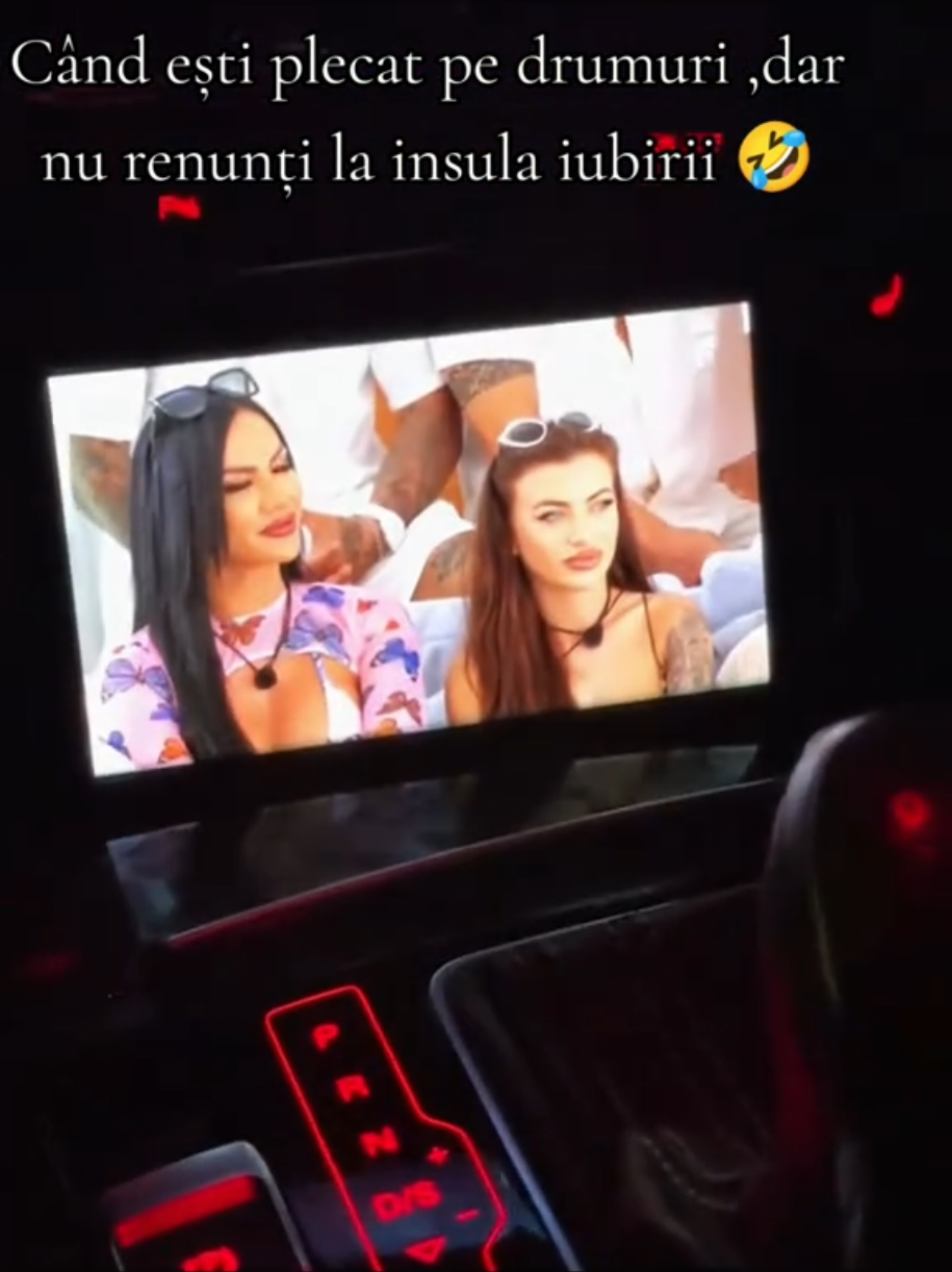@MiryamR