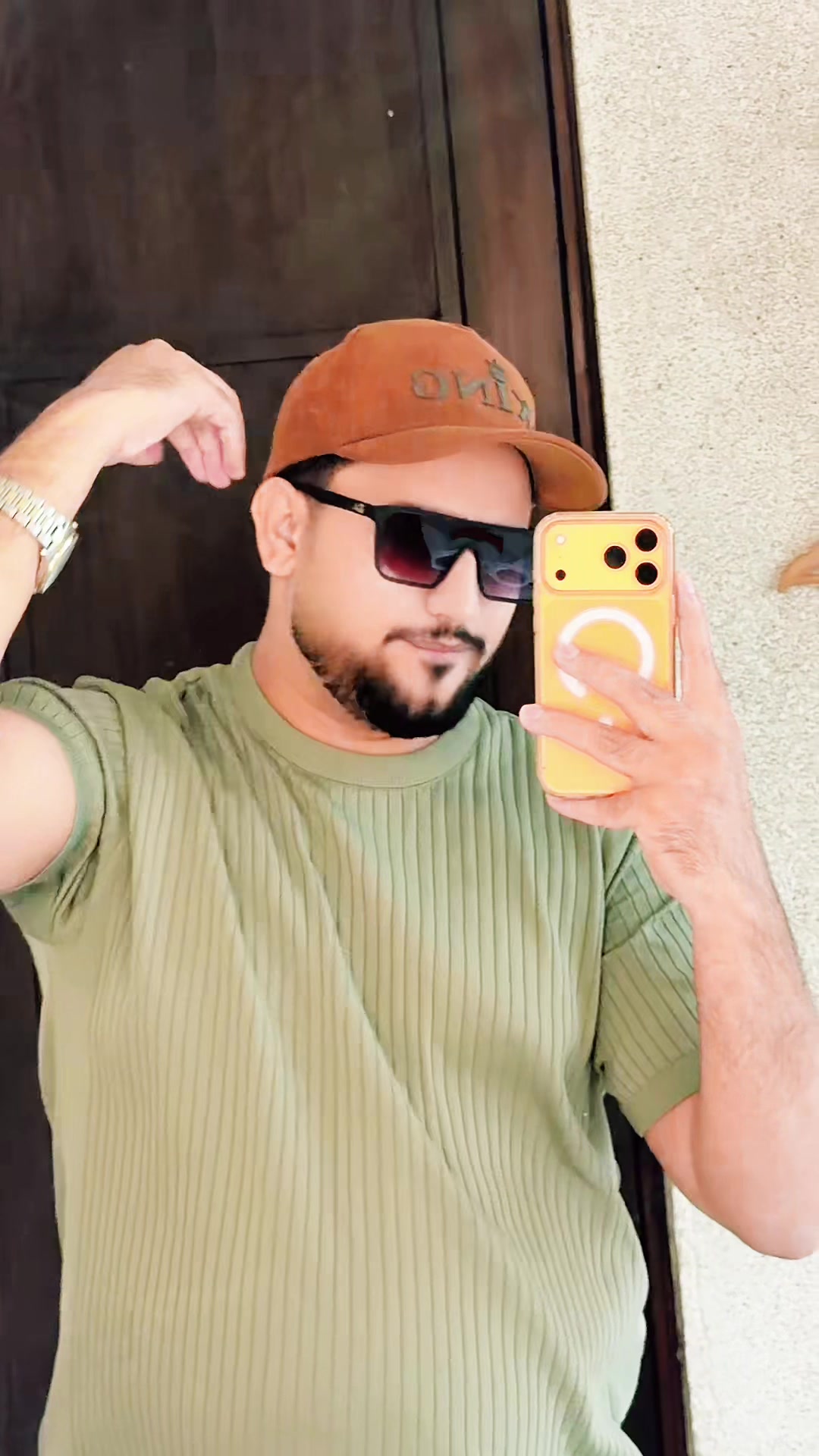 @SALMAN_D&agrave;Zzy🫴🇨🇦🇵🇰