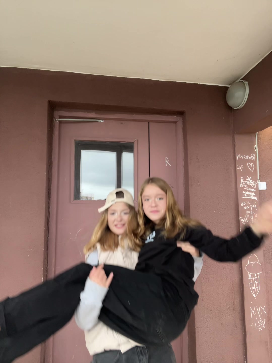 @vikqwx🐈
