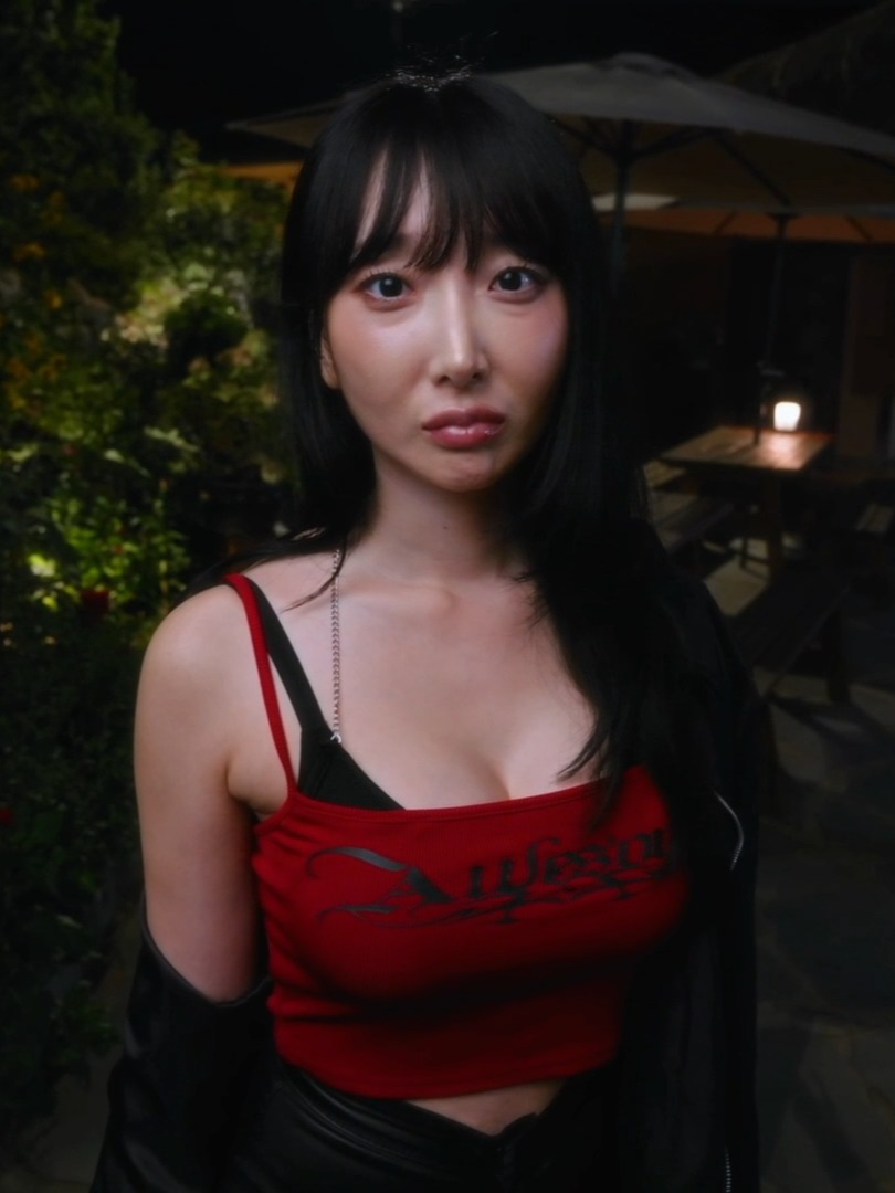 @Blondie