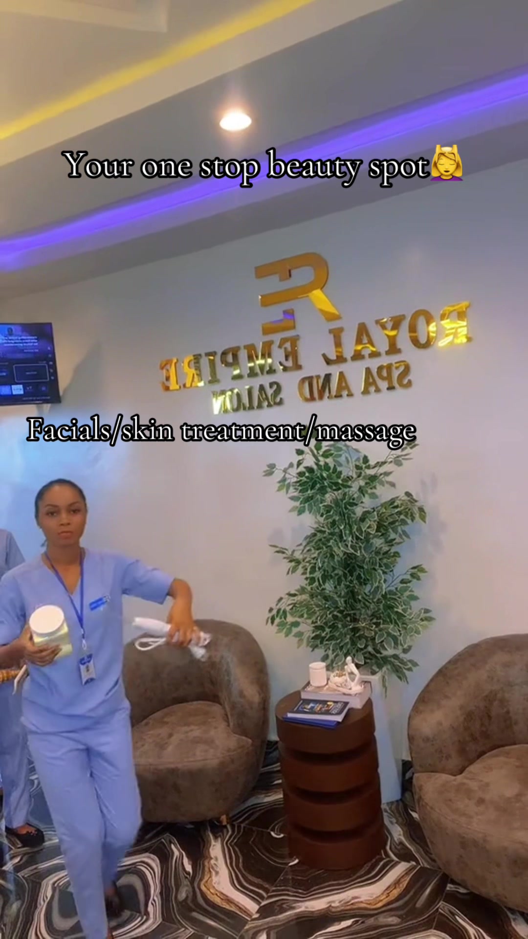 @ROYAL EMPIRE SPA