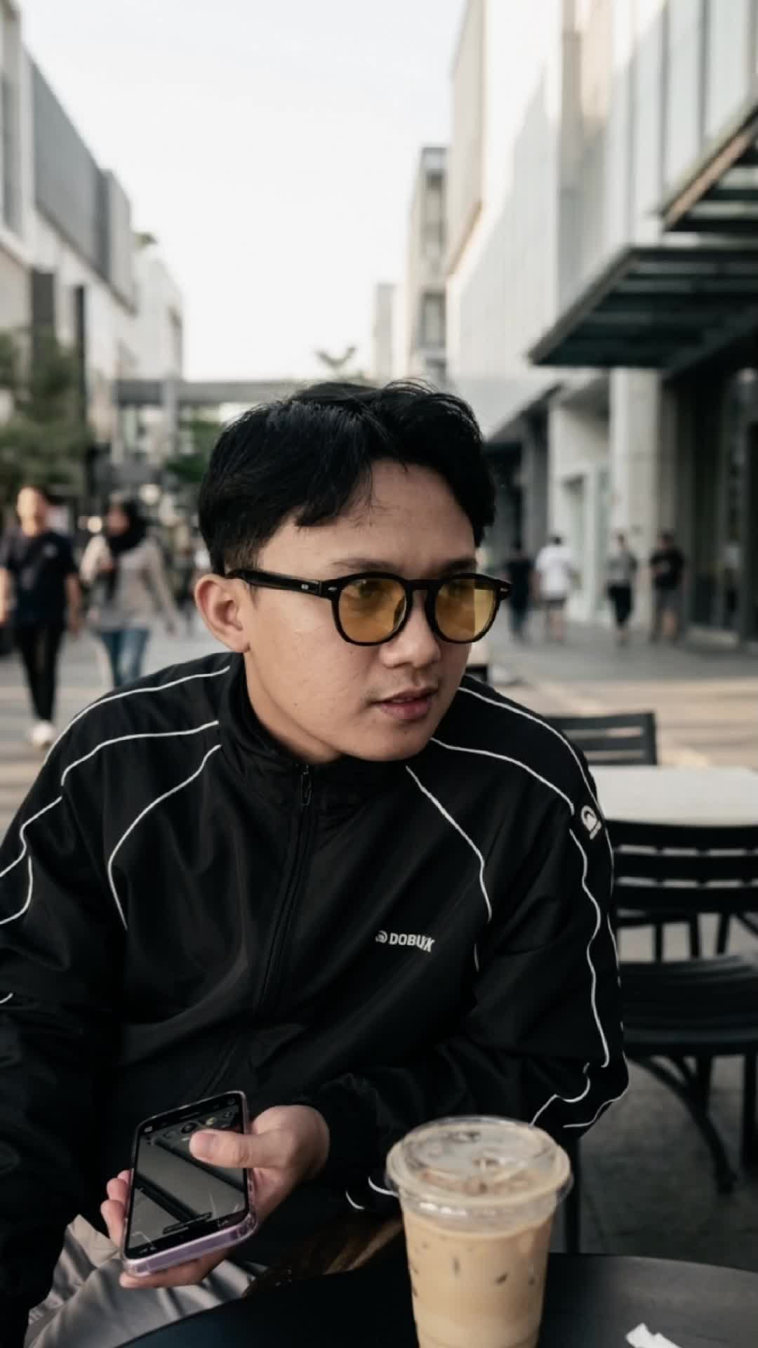 @S U H E
