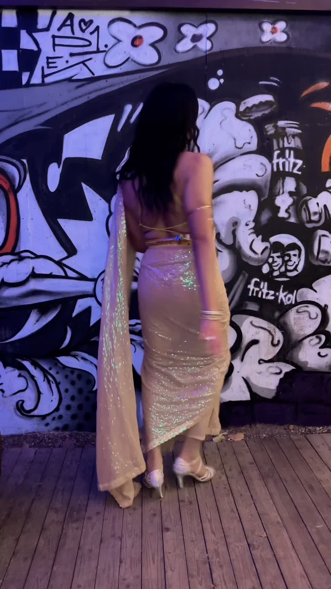 @MISS ROSHNI