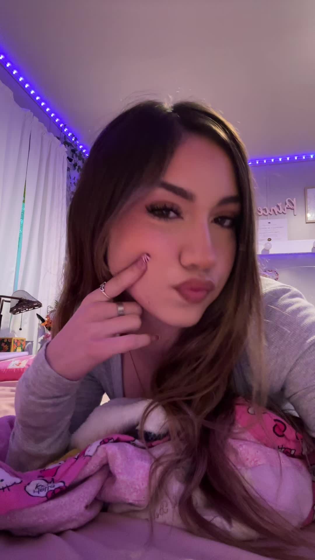 @sophia