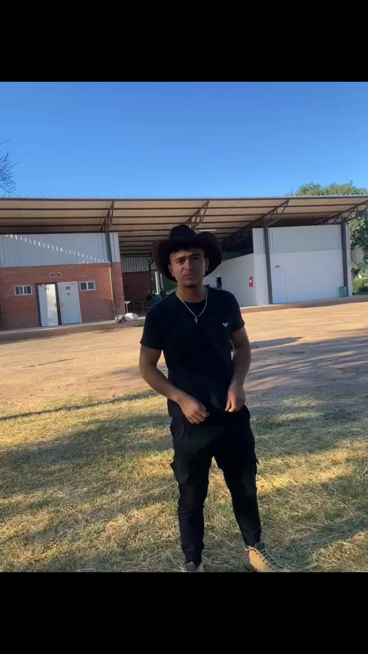 @Ángel 🦅
