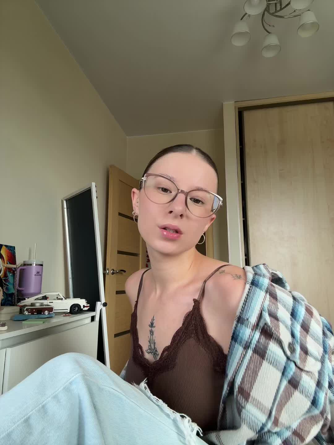 @юлька
