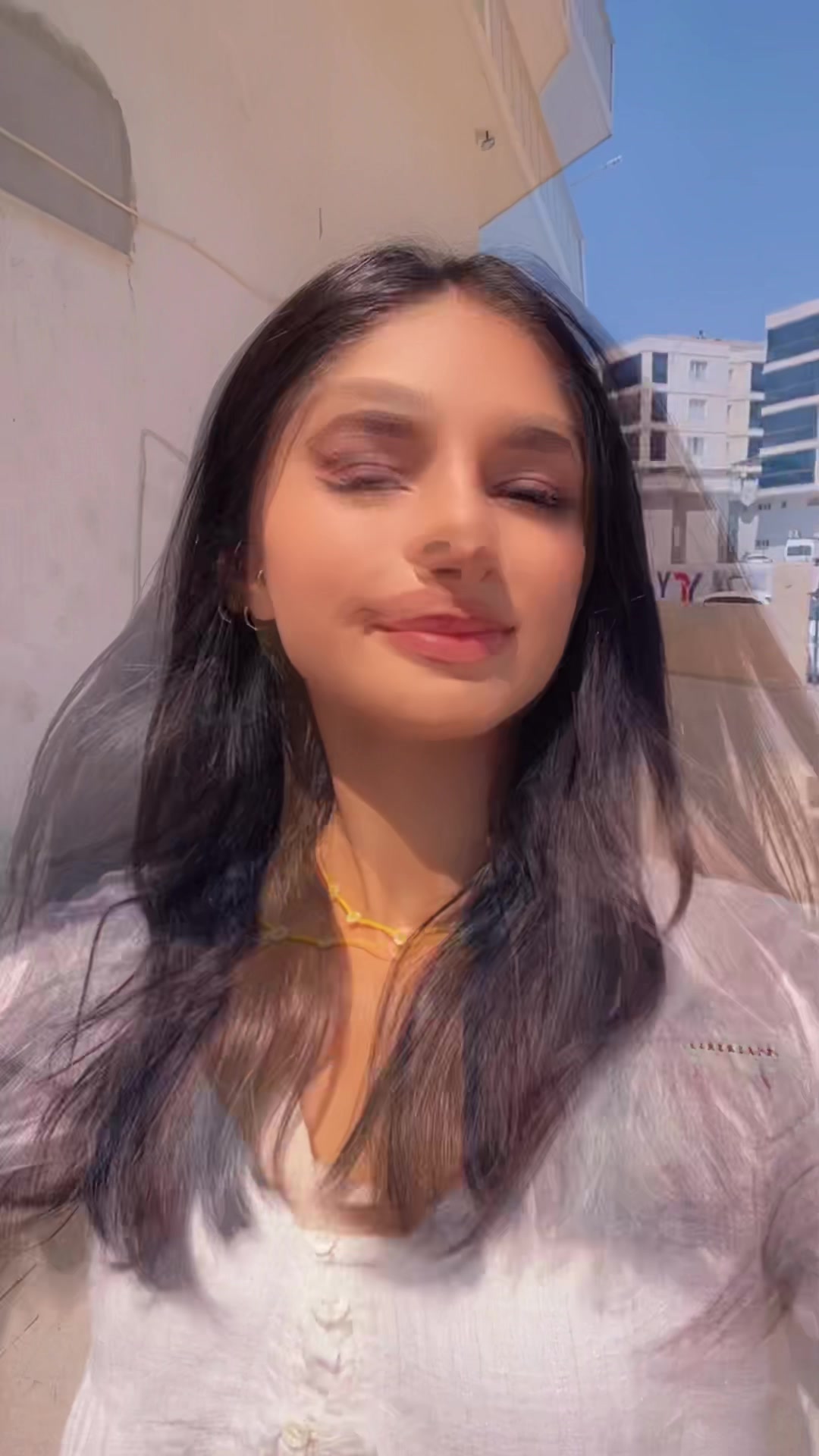 @Feryalergin