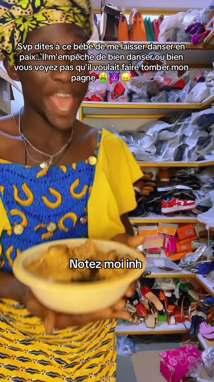 @M&Eacute;M&Eacute; JULIE L'INTERNATIONAL 🌊