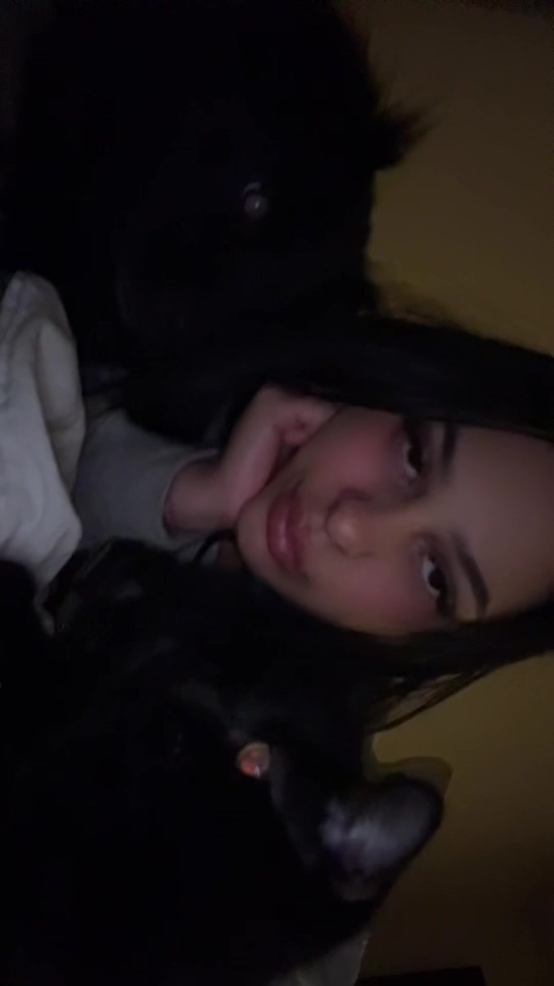 @Jazzabella Lopez