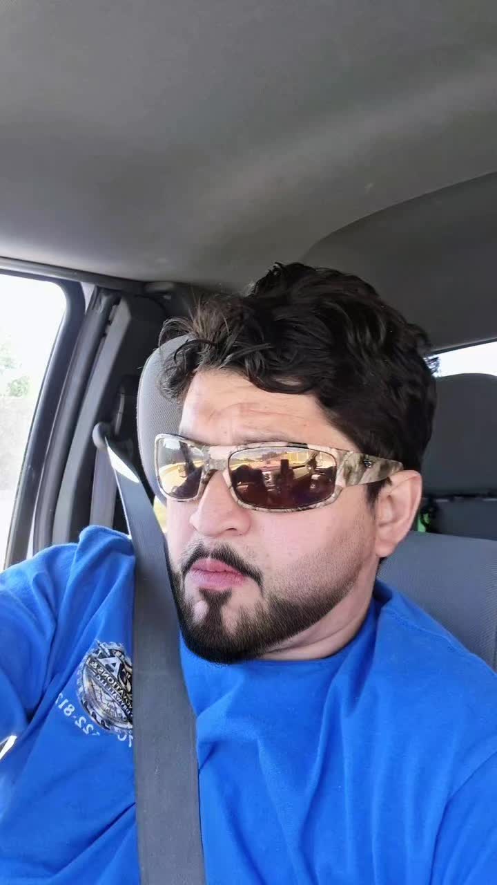 @EL DETONADOR CUIDADO AHI